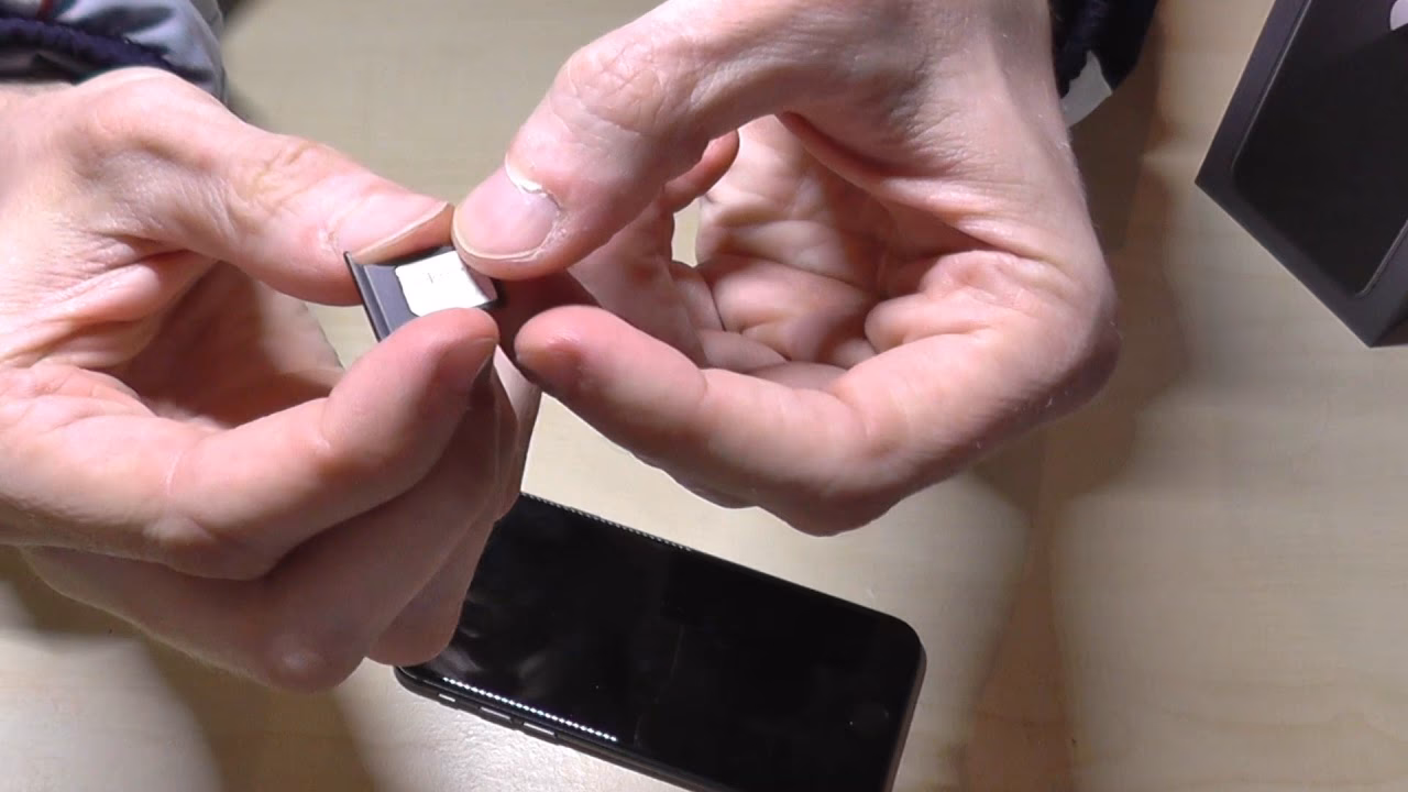 What is the difference between micro SIM and nano SIM?