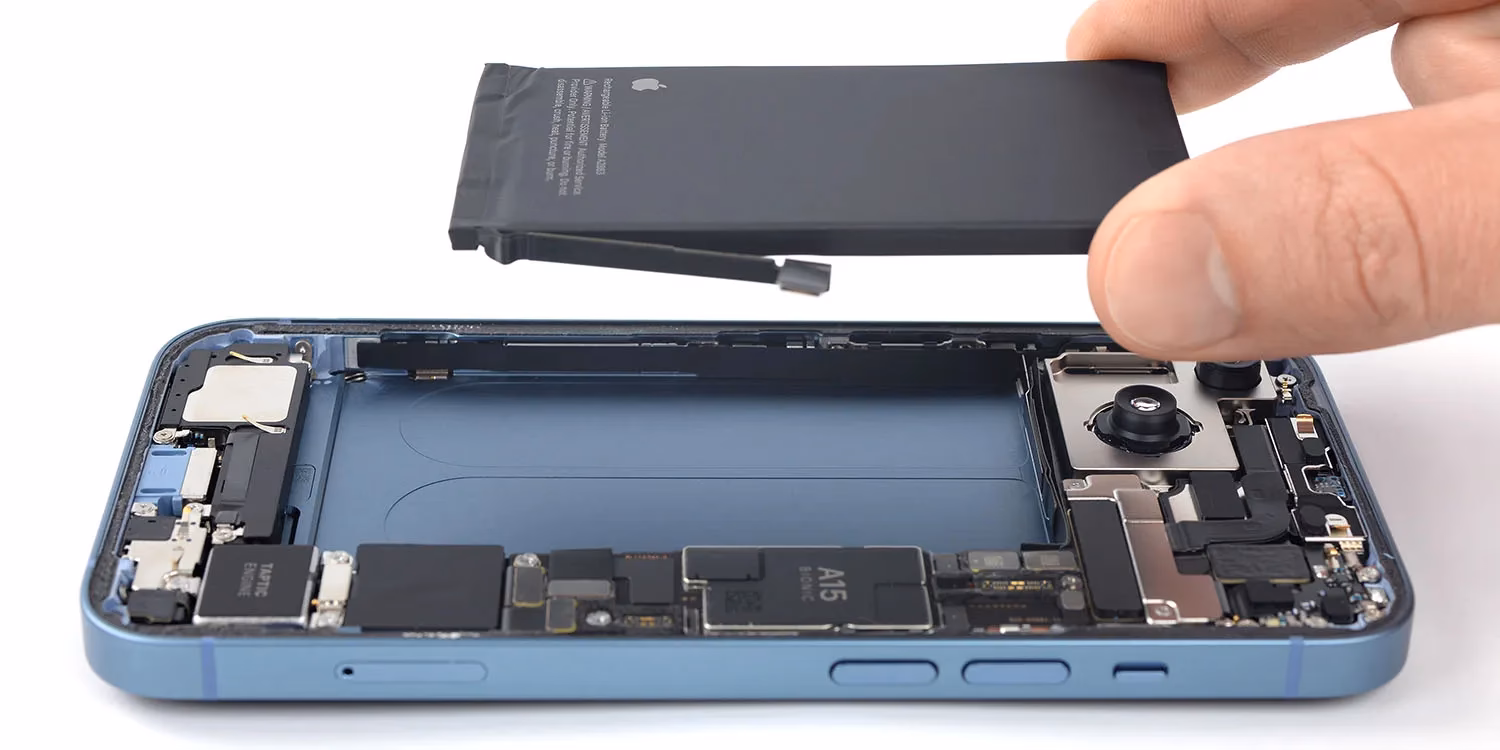Does AppleCare+ cover iPhone batteries?