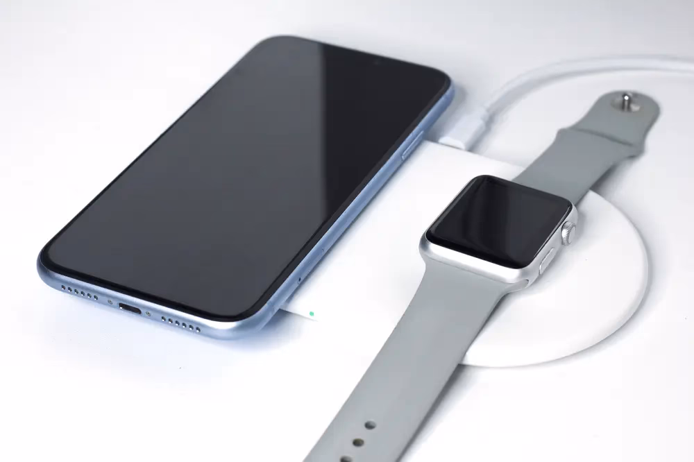 Does Apple Watch 4 drain battery?