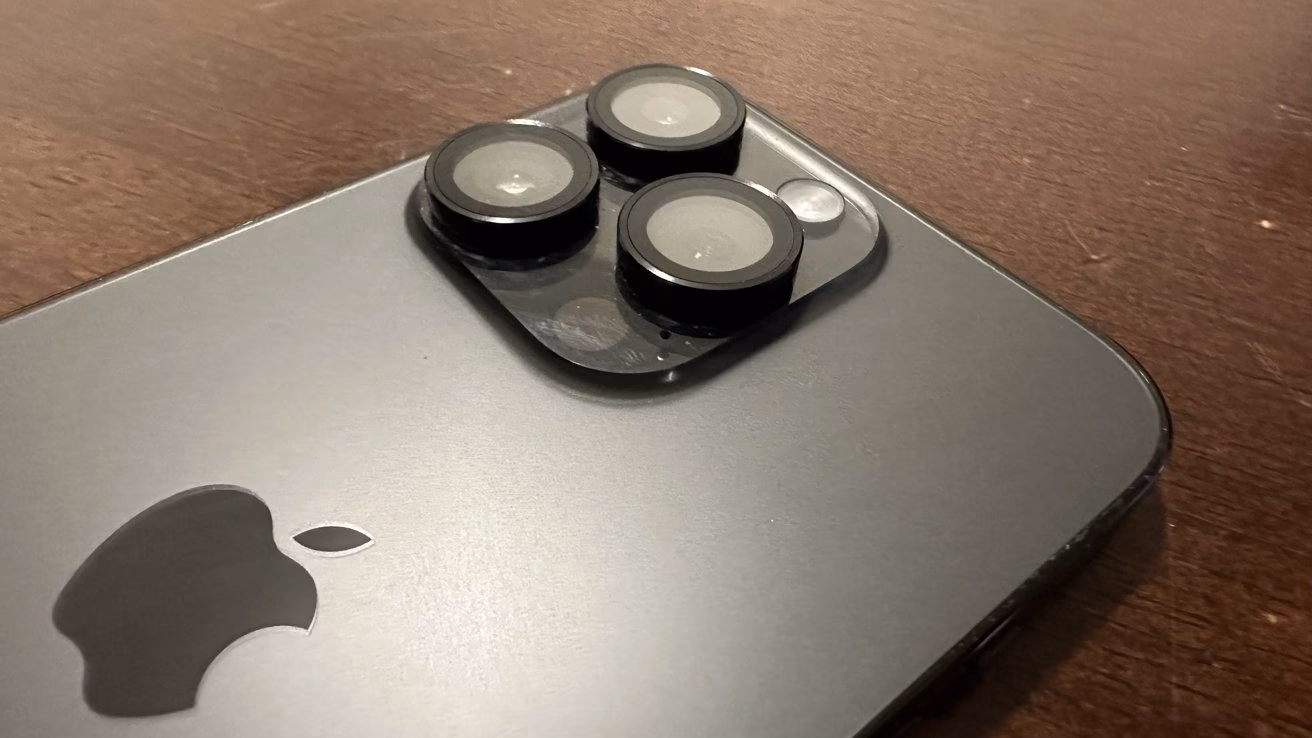 How to choose a camera lens protector for iPhone 16 Pro?