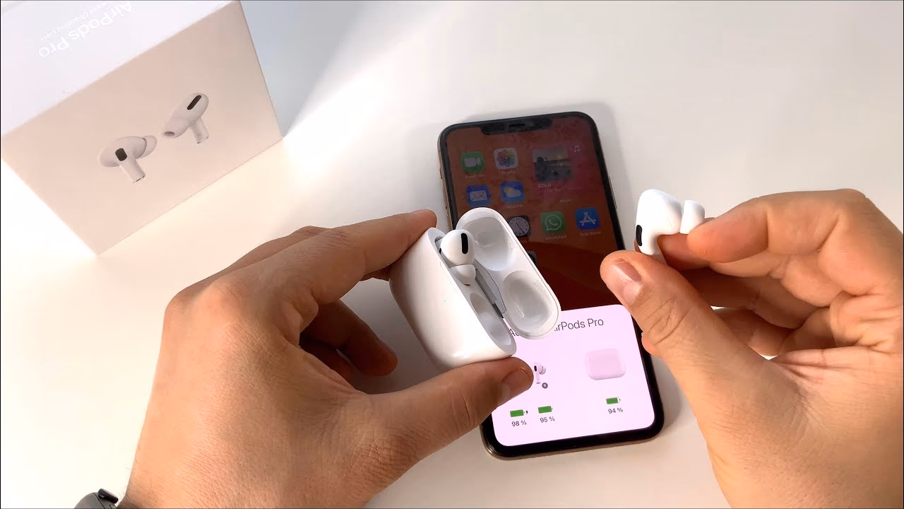 What earphones have a W1 chip?