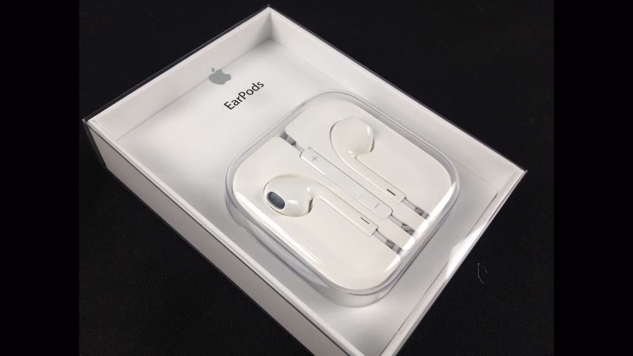 Why is earphone packaging important?