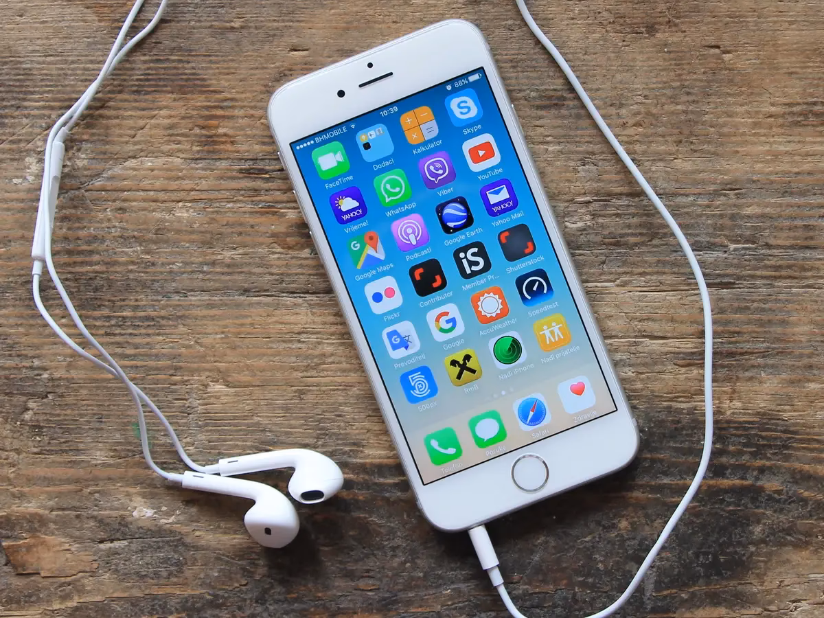 Where can I find FM radio apps?