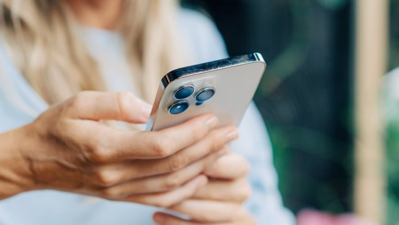 What are the most common apple scams in India?