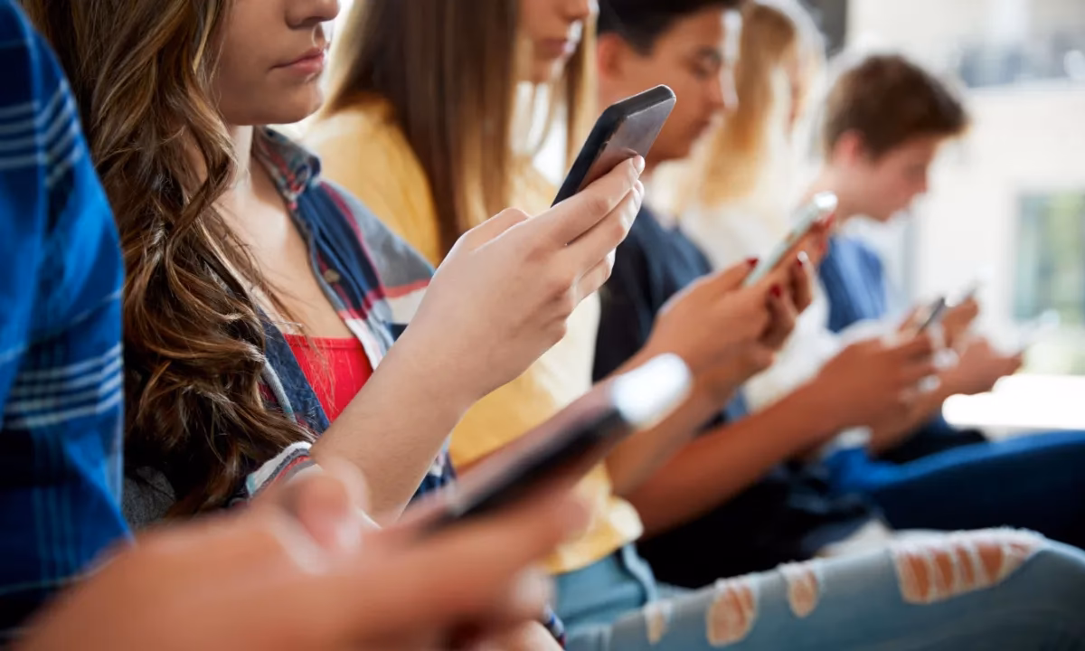 Should you buy a bigger iPhone If you're a teen?