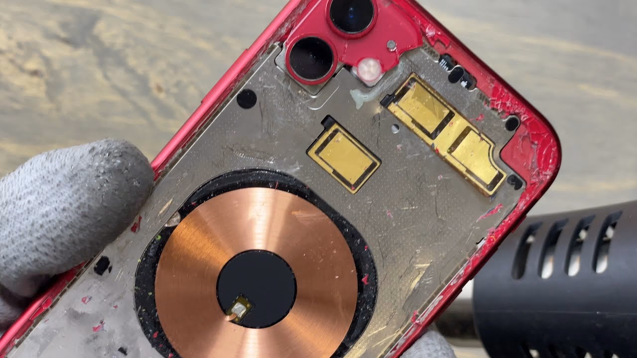 Which phones use Gorilla Glass?