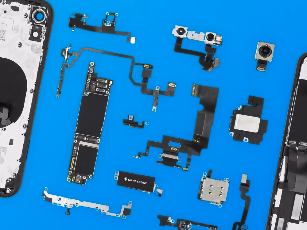 What is the time complexity of disassembling an iPhone XR?