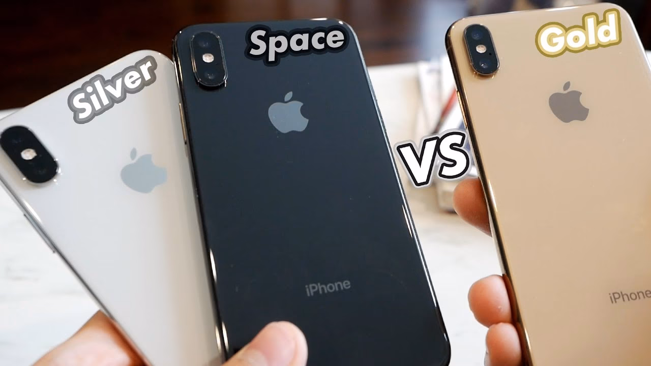 What is the difference between iPhone XS and XS Max?