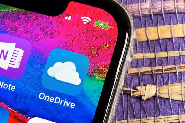 Почему я не могу добавить фотографии в OneDrive?