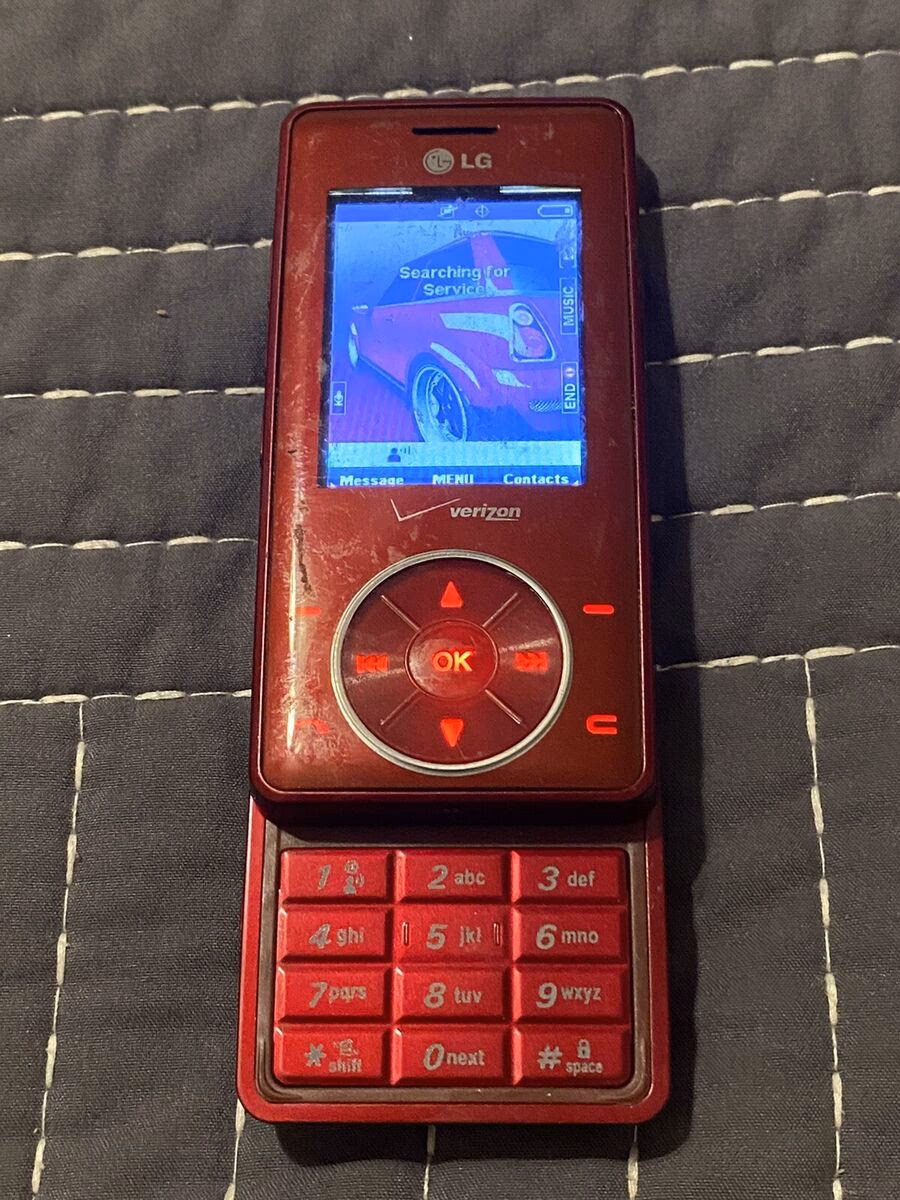 Did LG ever make an iconic phone?