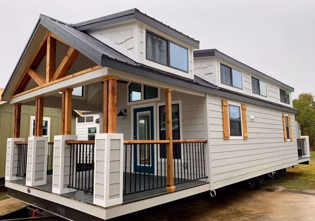 Where can I find a tiny house for sale & rent?