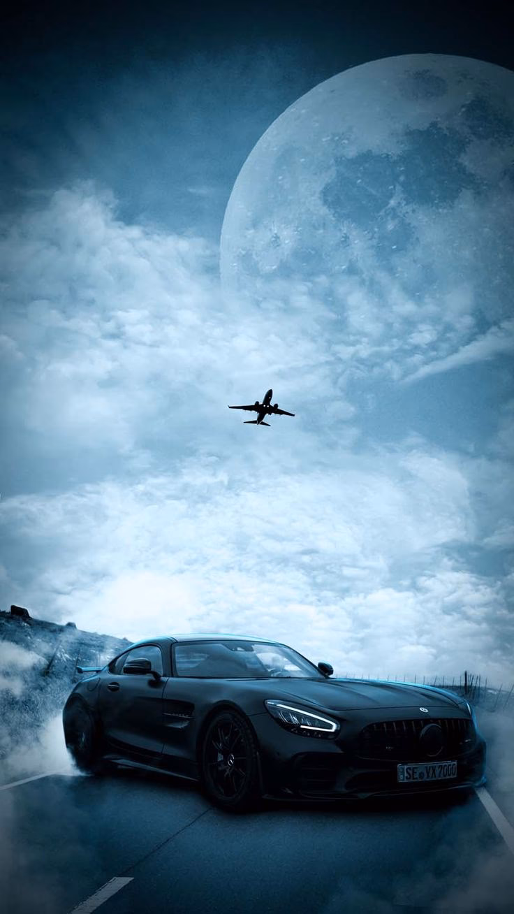 How many Mercedes AMG iPhone wallpapers are there?