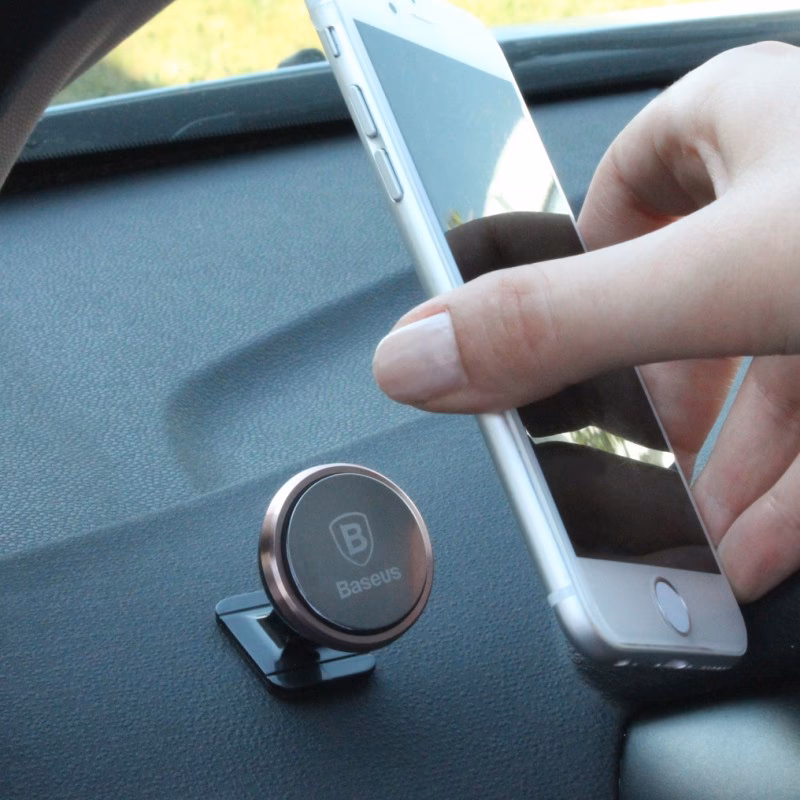 Kan du have en mobilholder til CD-rummet?