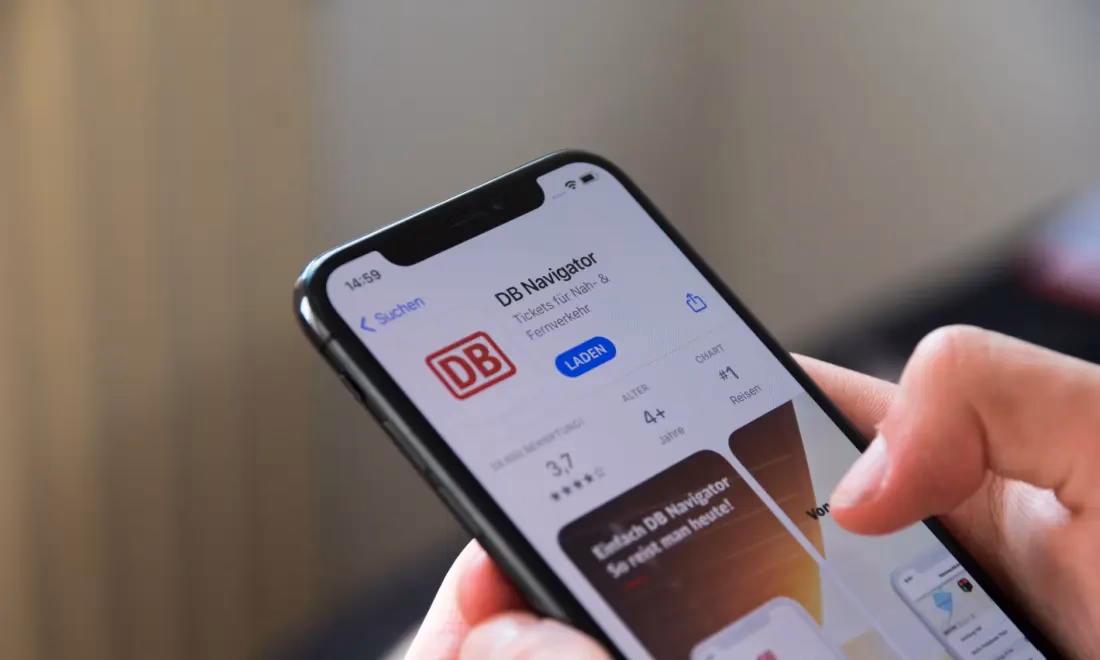 What is the VBB 'bus & bahn' app?