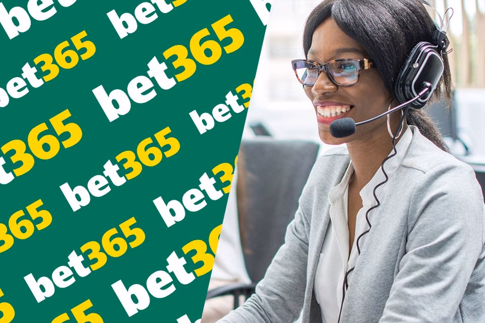 Does Bet365 support live chat?