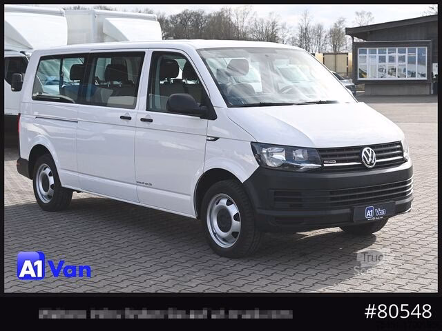 Wie viele Sitze hat ein Kleinbus?