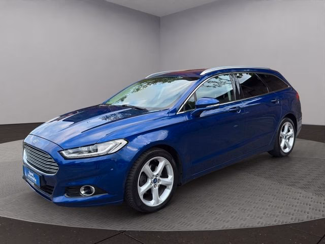 Wie viele Airbags hat der Ford Mondeo?