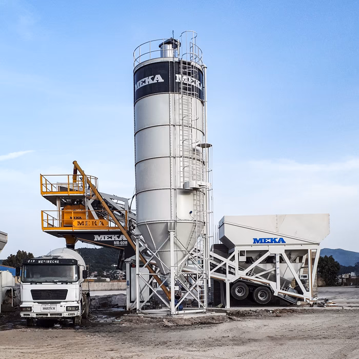 What is a mobile concrete plant?