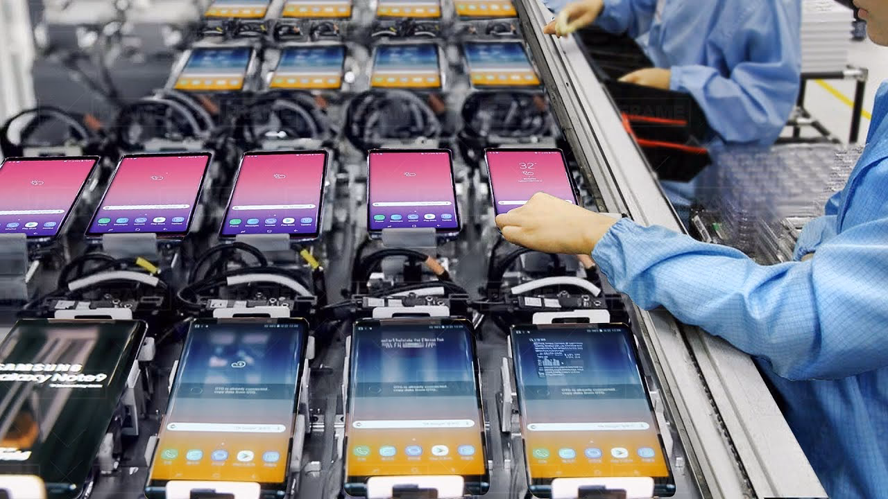 What are Smart Factory Solutions & automation?