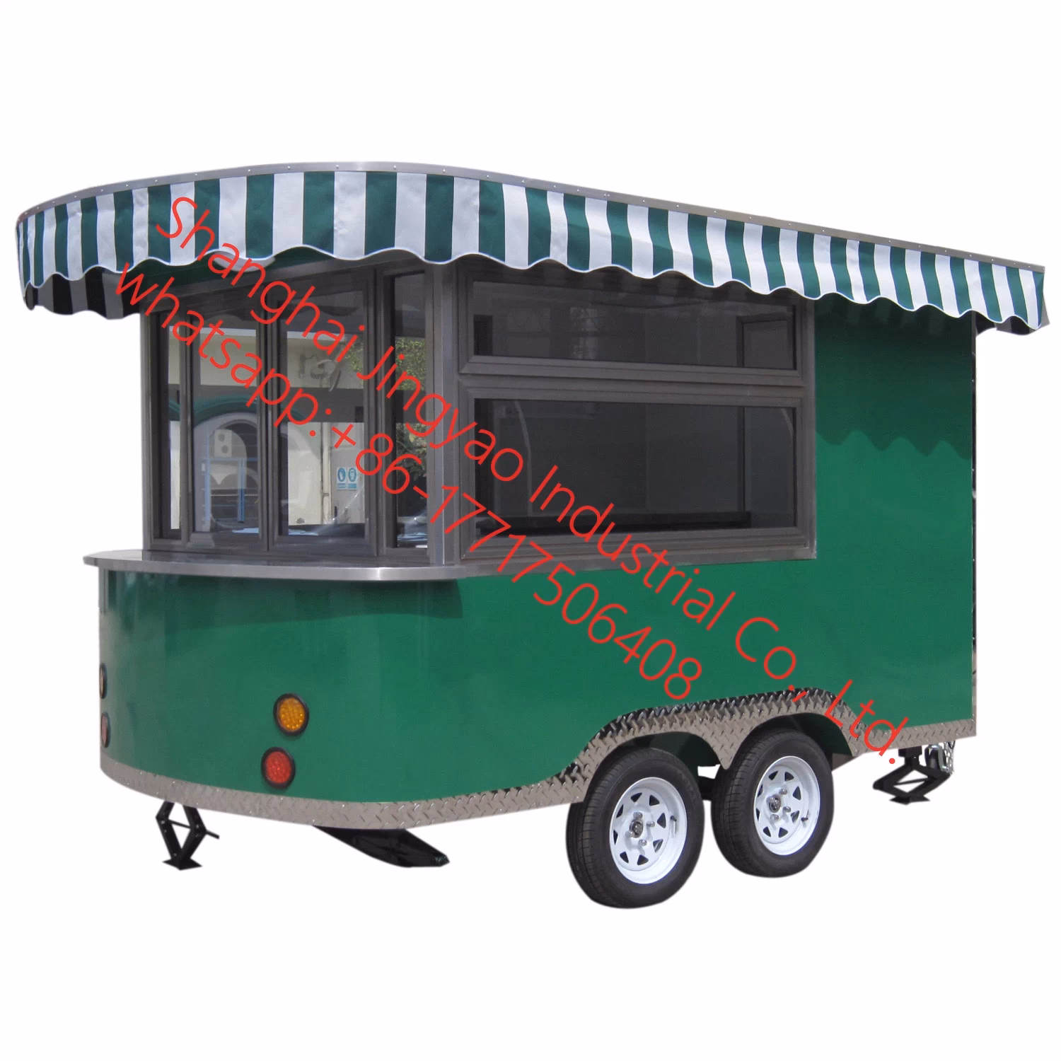 Where can you find food carts in Manila?