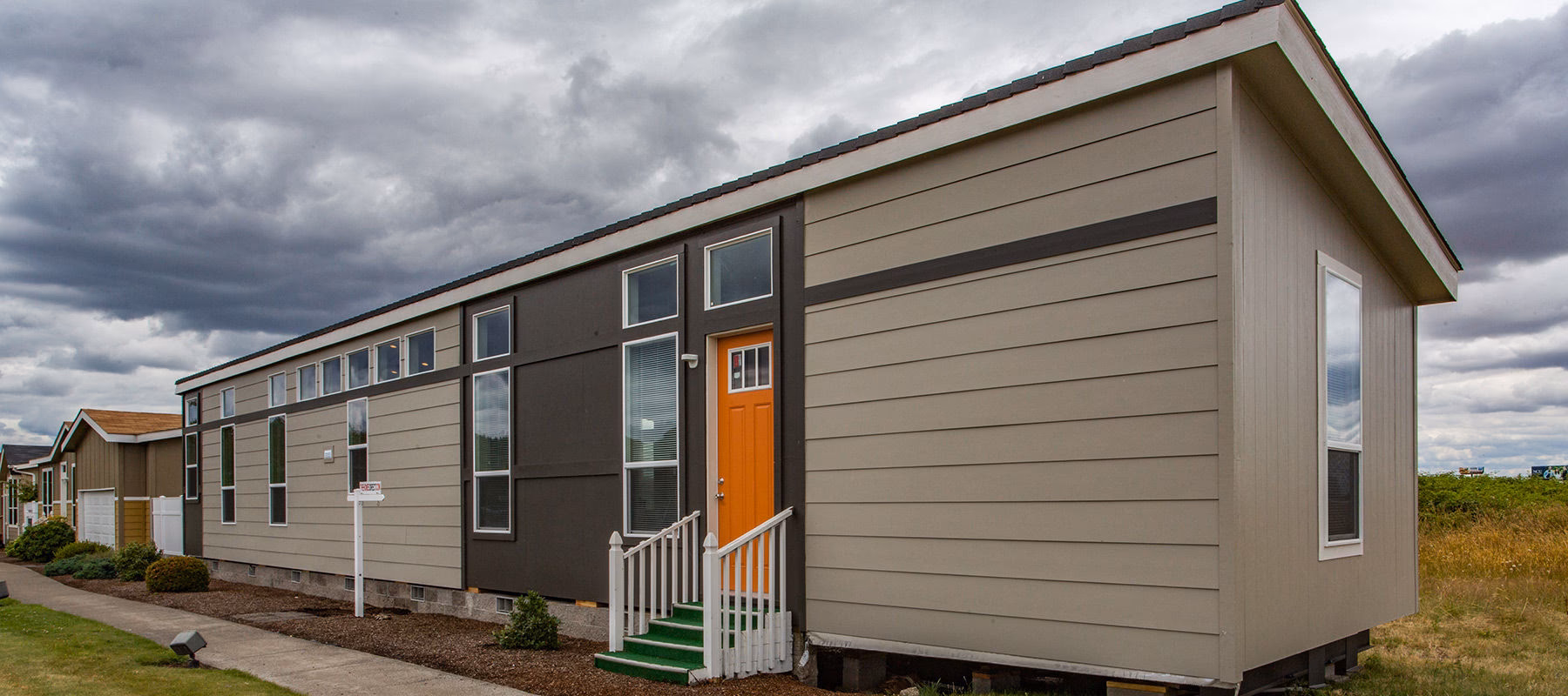 Are manufactured homes mobile homes?