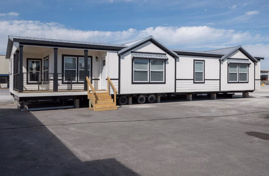 Are there mobile home parks in the Dallas area?