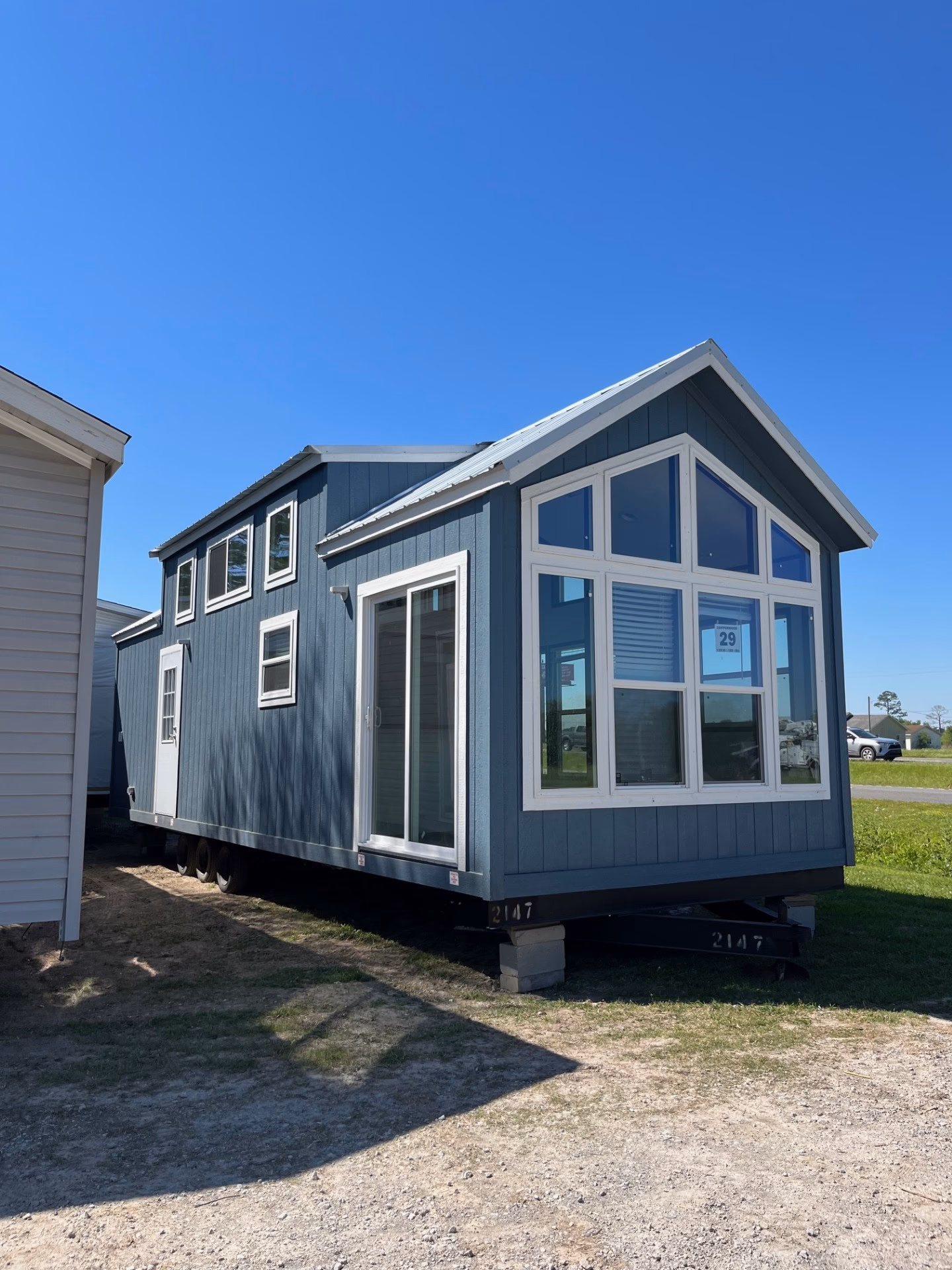 Where is this 3 bedroom & 2 Bat mobile home?