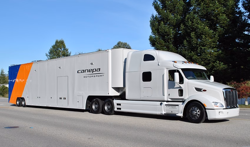 Who makes HMS race trailers?