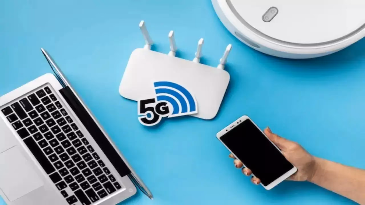 Can a mobile be used as a WiFi router?