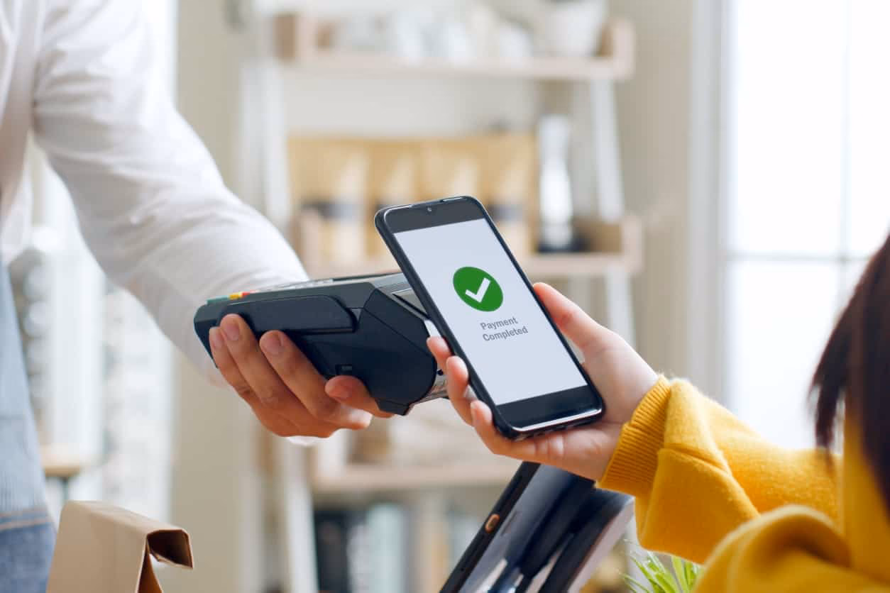 What are the benefits of a mobile point-of-sale system?