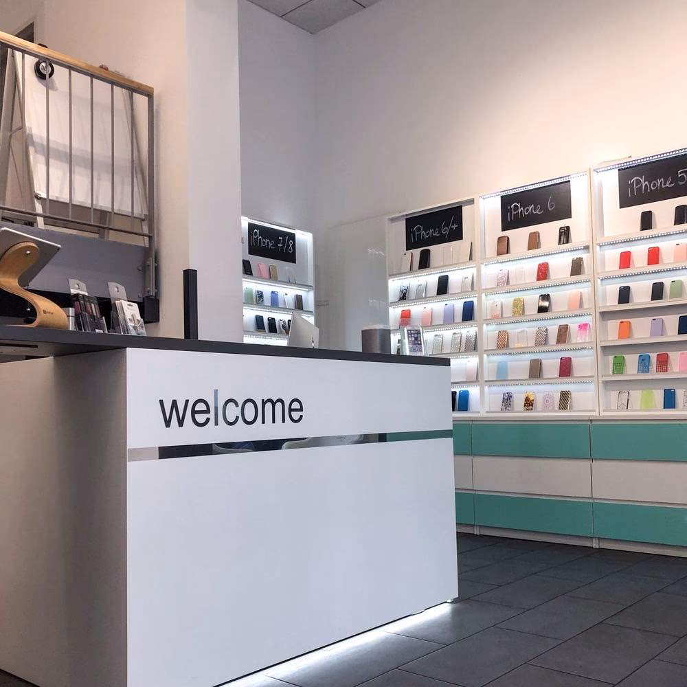 What are the best T-Mobile stores in Berlin?