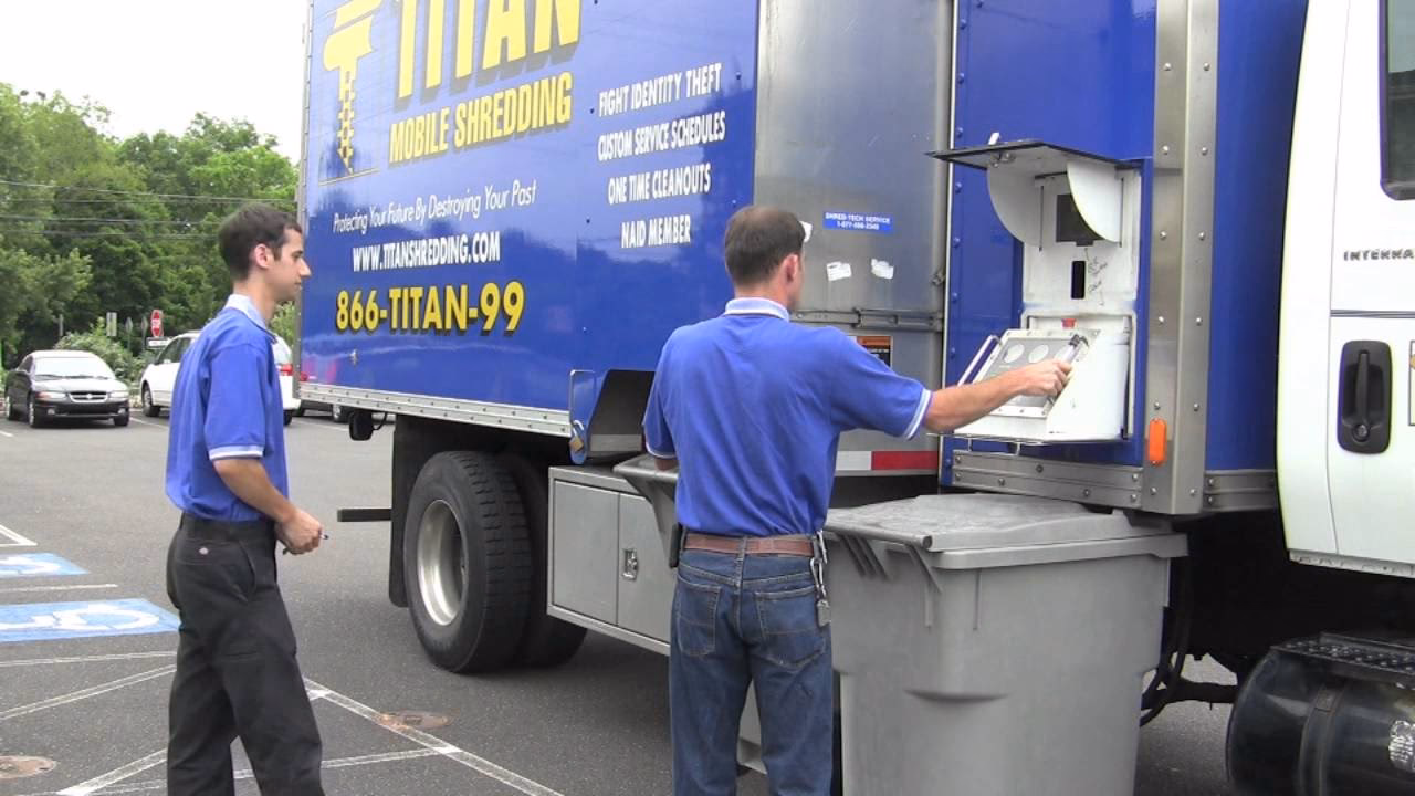 What is a mobile shredding service?