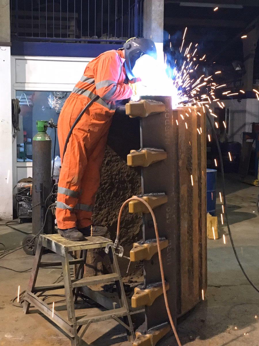 Who is bakers mobile welding?