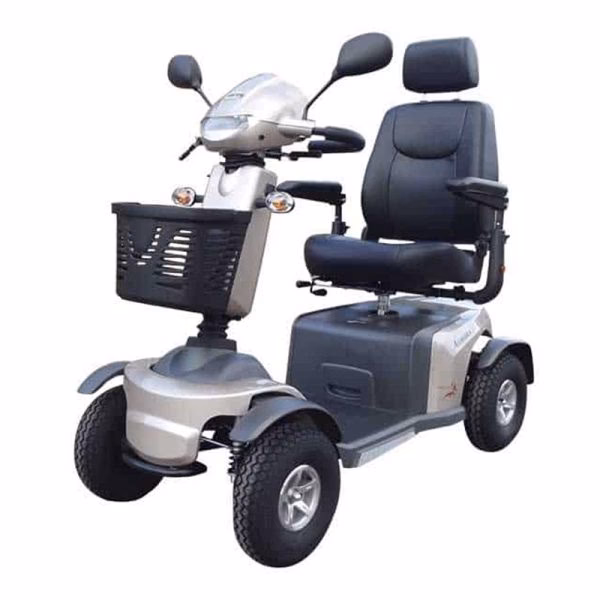 Where is Pakenham located?