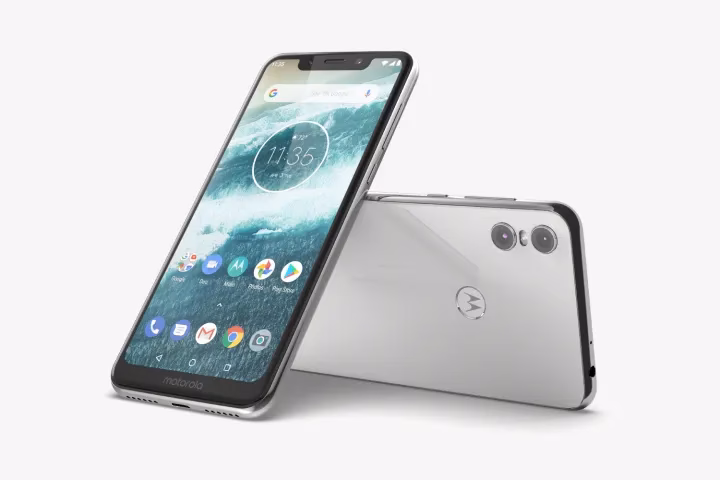 What are the features of Motorola Moto G6?