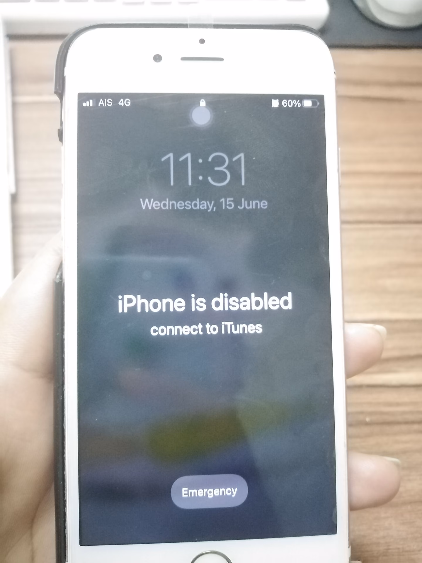 How to connect iPhone to iTunes if disabled?