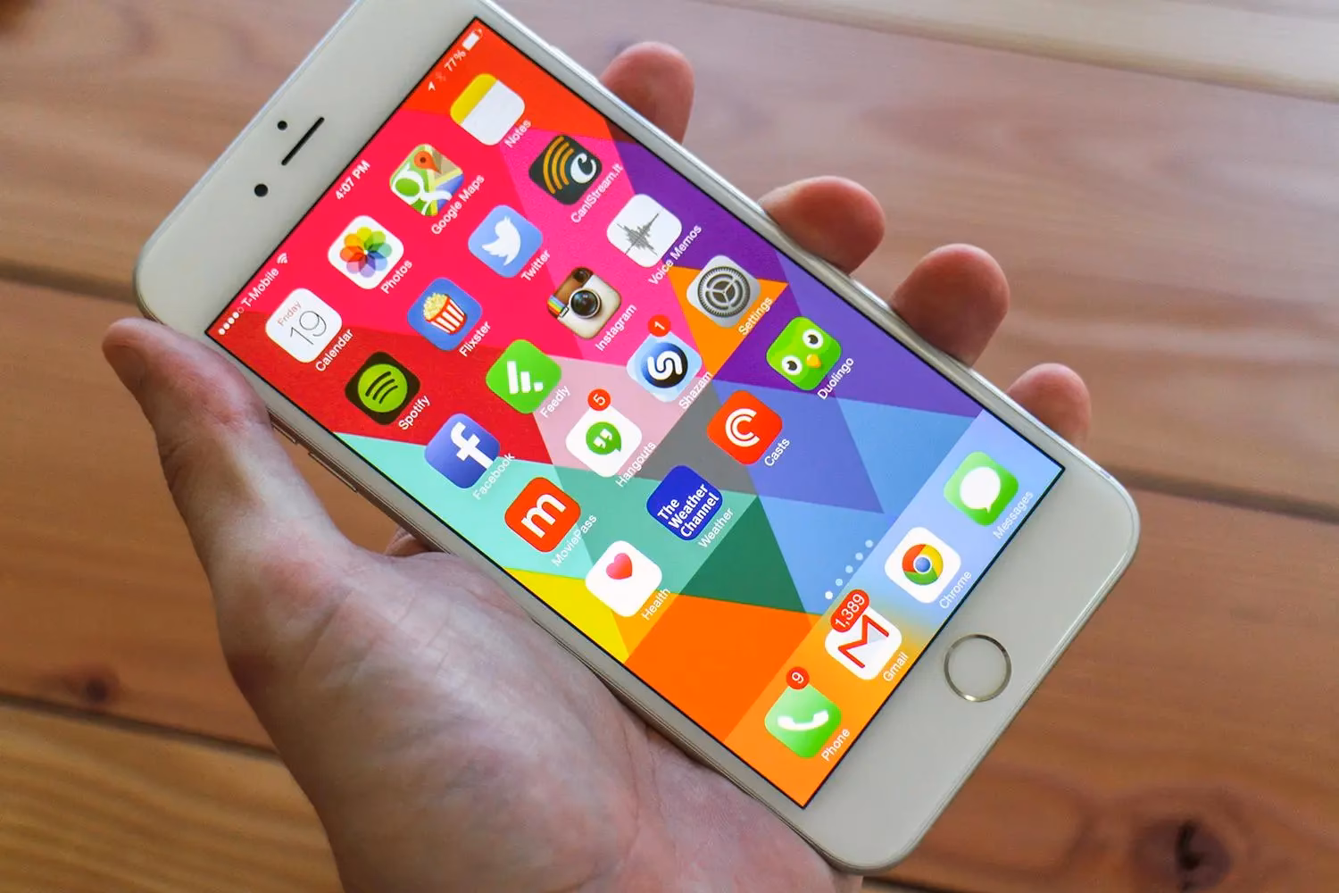 How to force restart iPhone 6?