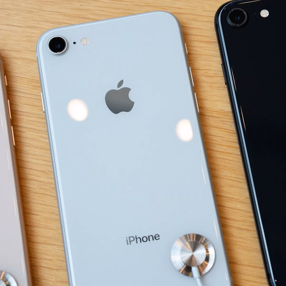 How much money does Apple invest in Corning Glass?