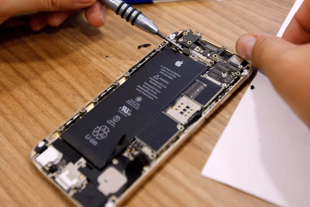 Will Apple make iPhones in India?