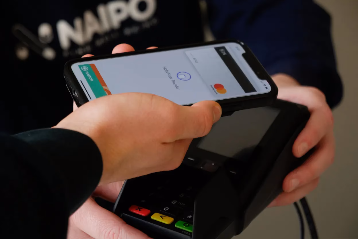 How do contactless NFC payments work?