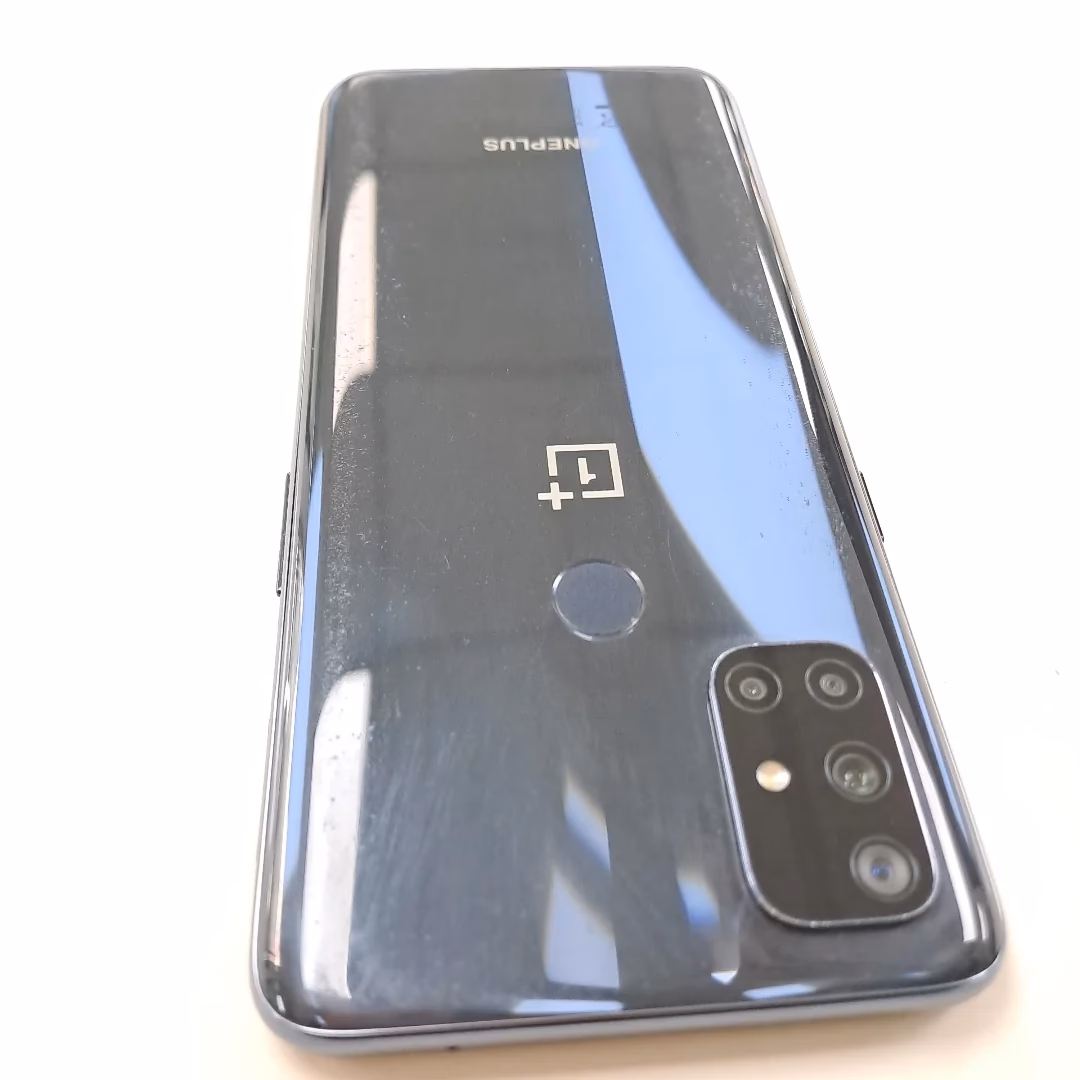 What is the price of Honor phones in India?