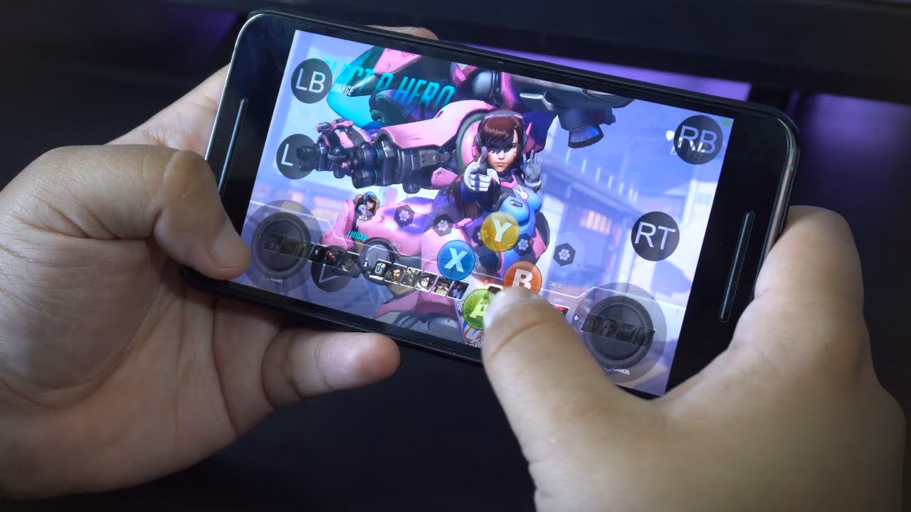 Is there a mobile version of Overwatch?