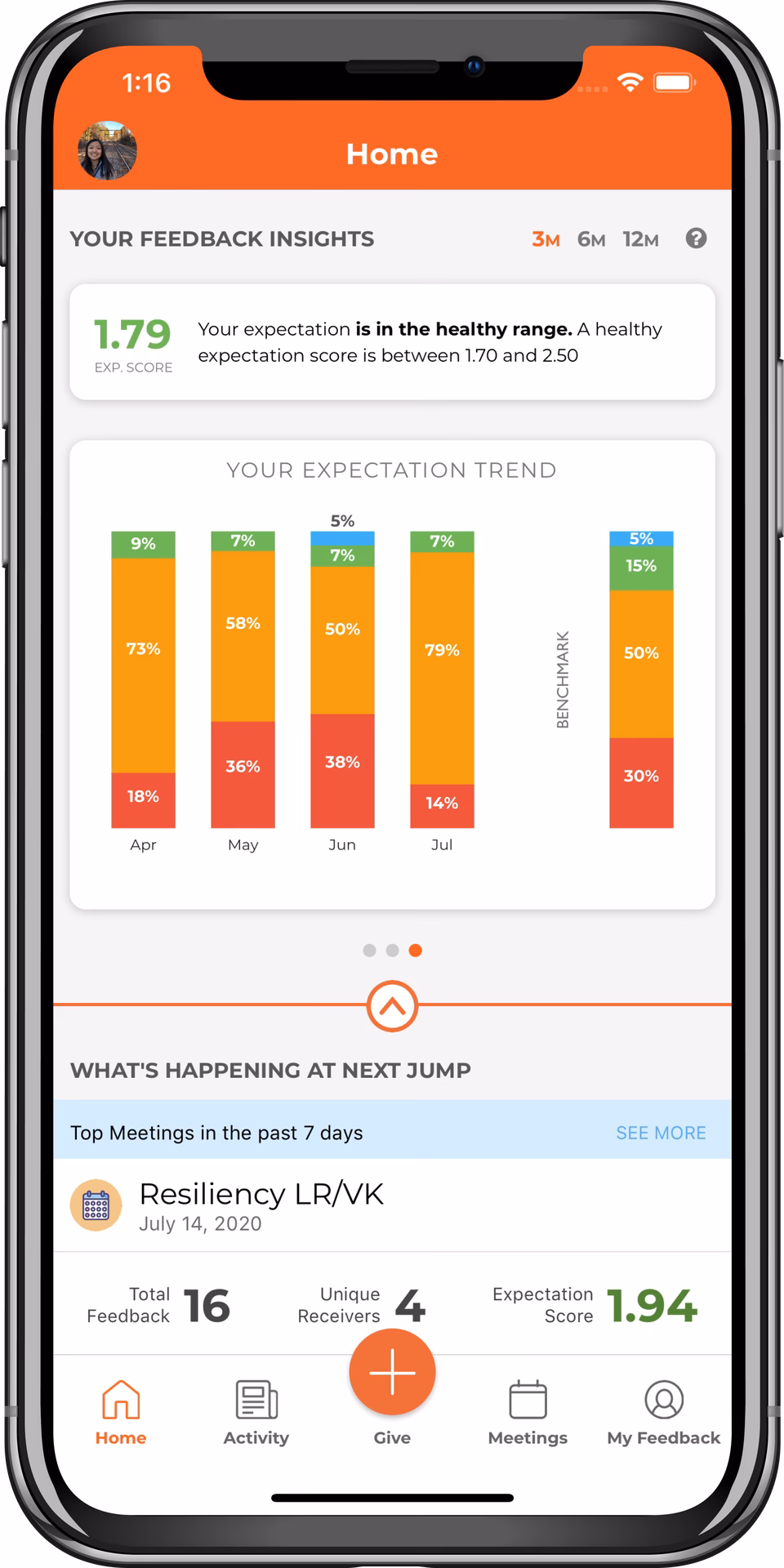 What are the benefits of using an employee mobile app?