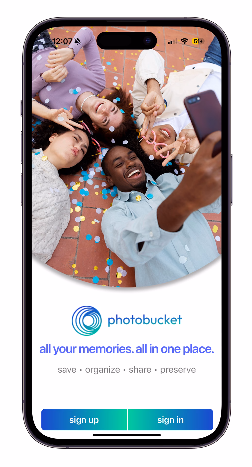 How do I use the Photobucket app?