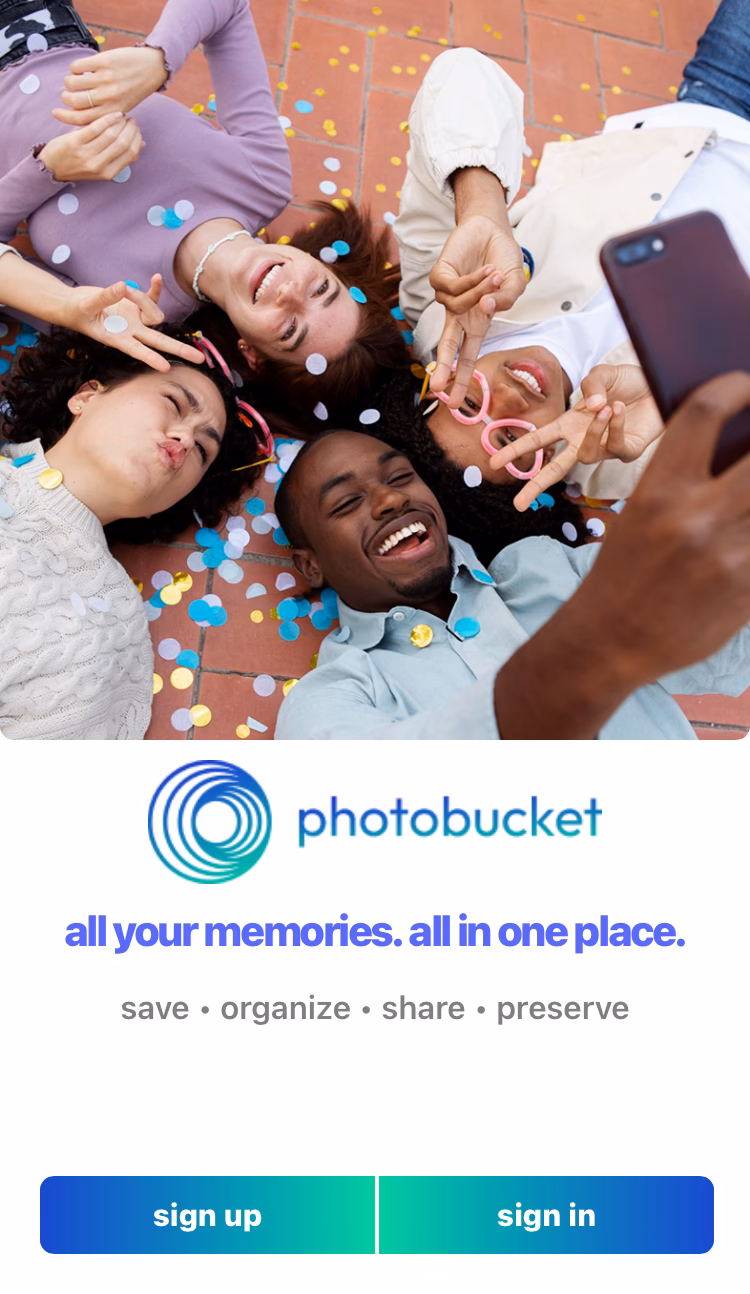 Does Photobucket offer compression-free online photo & video storage?
