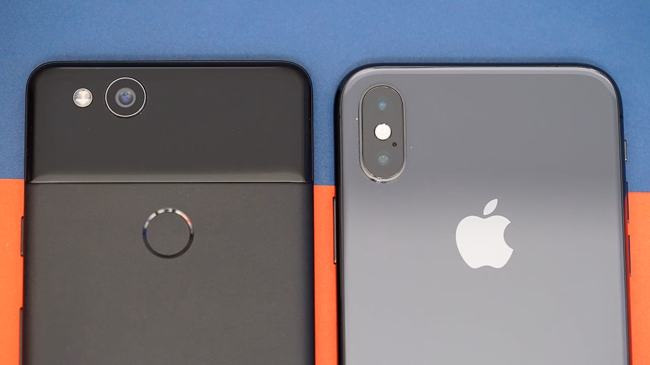 What's the difference between the pixel and the iPhone?