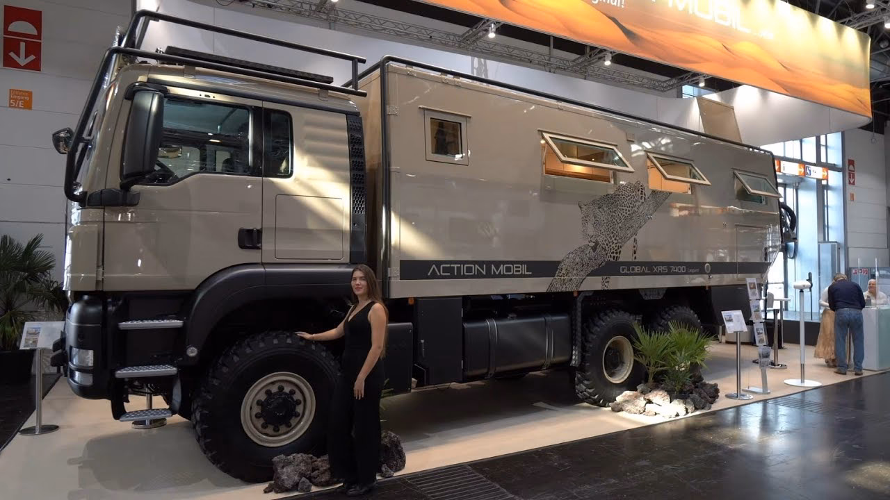 What is a pure action Mobil cabin?