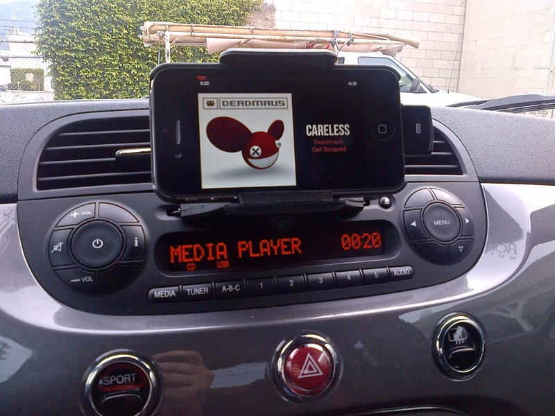 Which apps rotate on an iPhone 13?