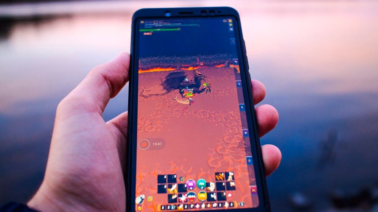 Does RuneScape have a mobile version?