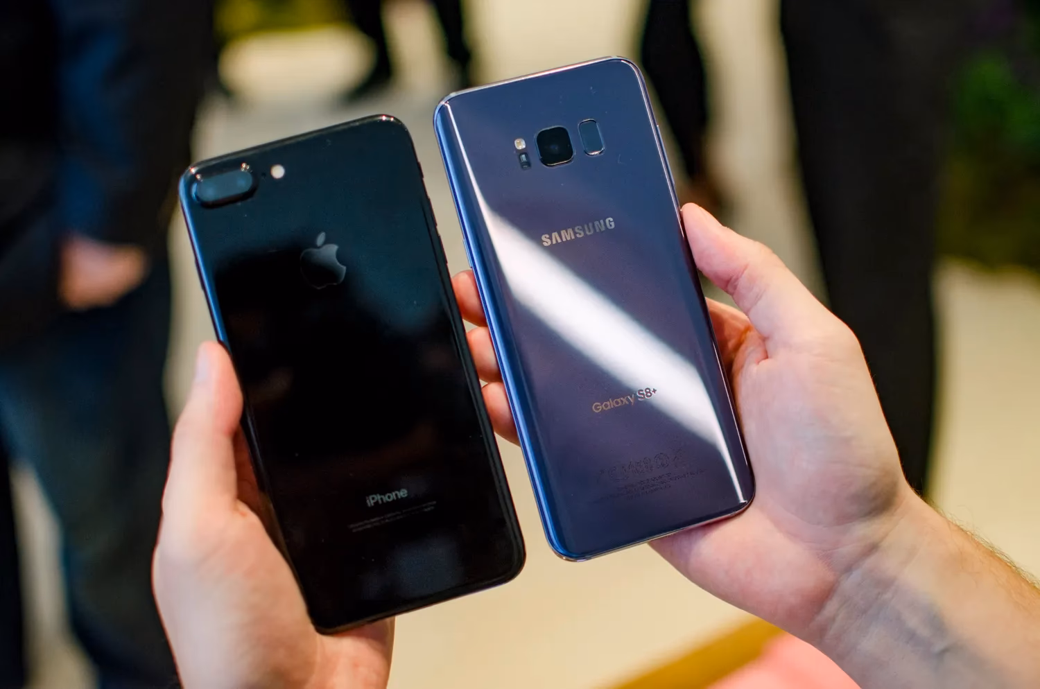 Is the iPhone 7 bigger than the Galaxy S8?